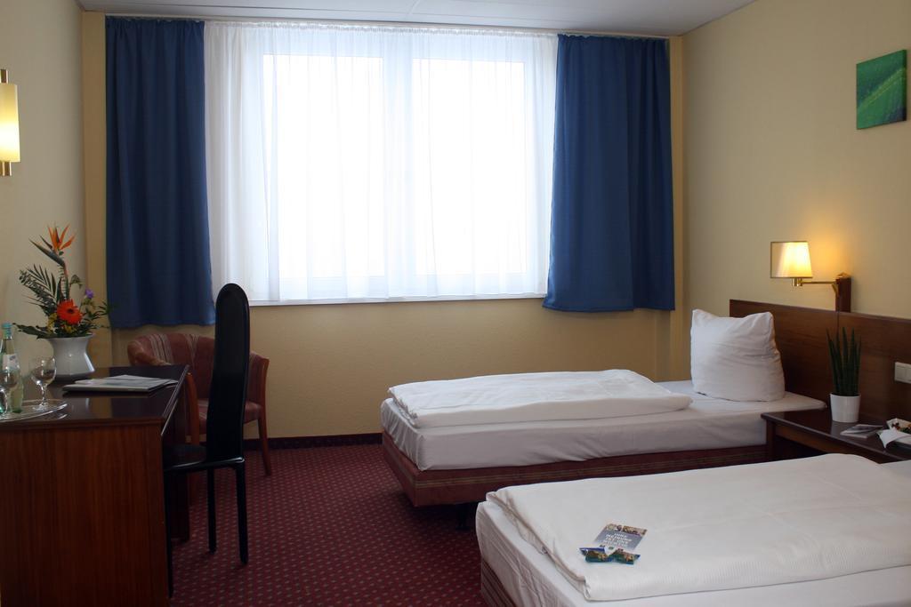 Quick Hotel Dresden West Kesselsdorf Exterior photo