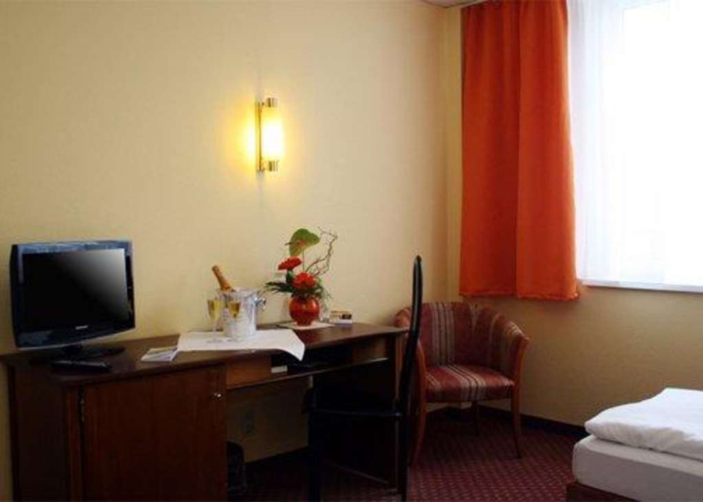 Quick Hotel Dresden West Kesselsdorf Exterior photo